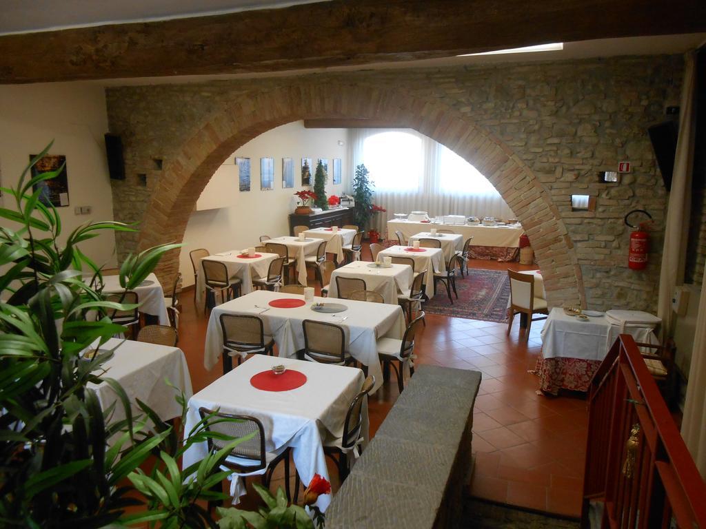 Lo Spedalicchio Hotel Bastia Umbra Exterior foto