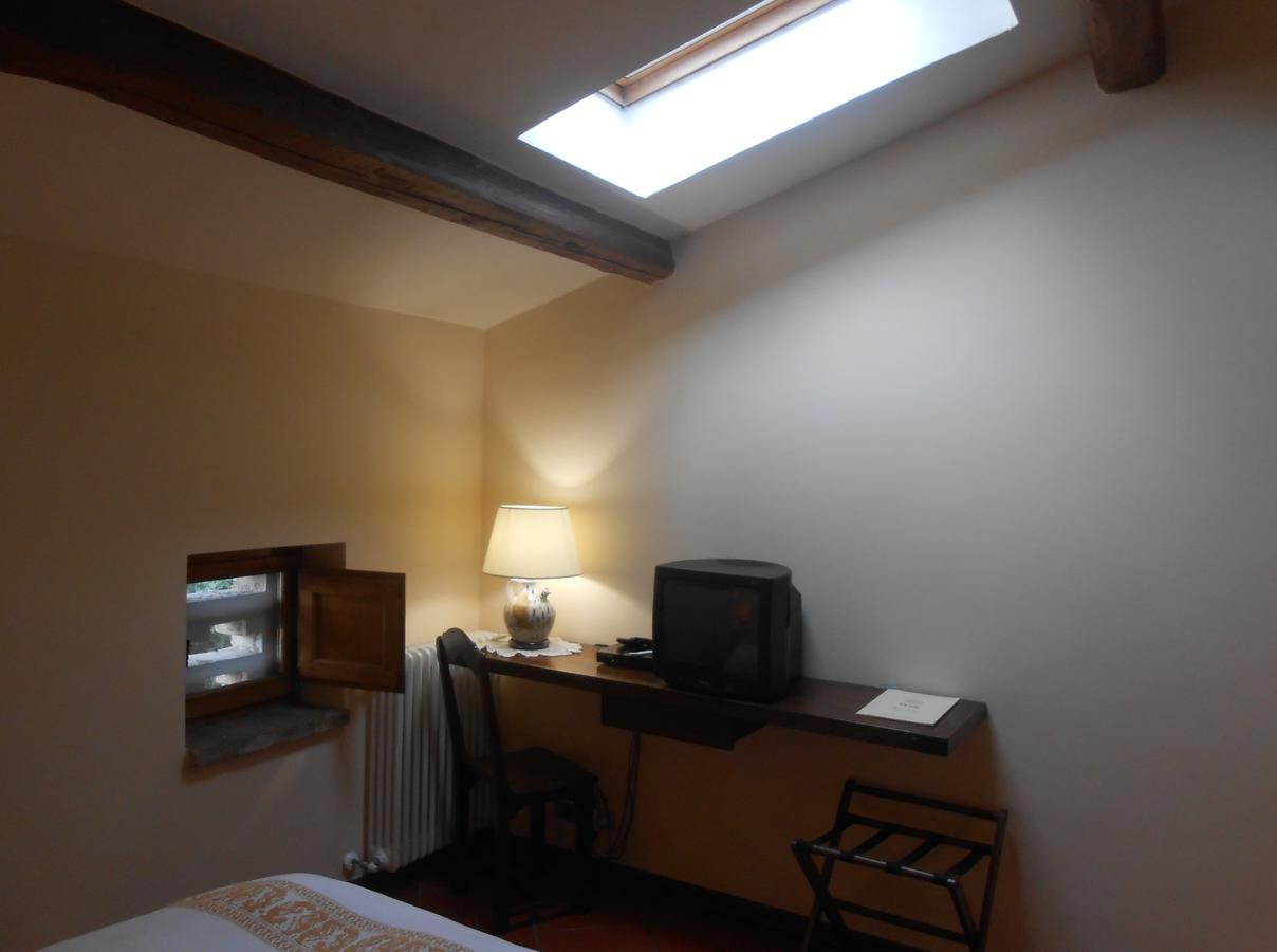 Lo Spedalicchio Hotel Bastia Umbra Exterior foto