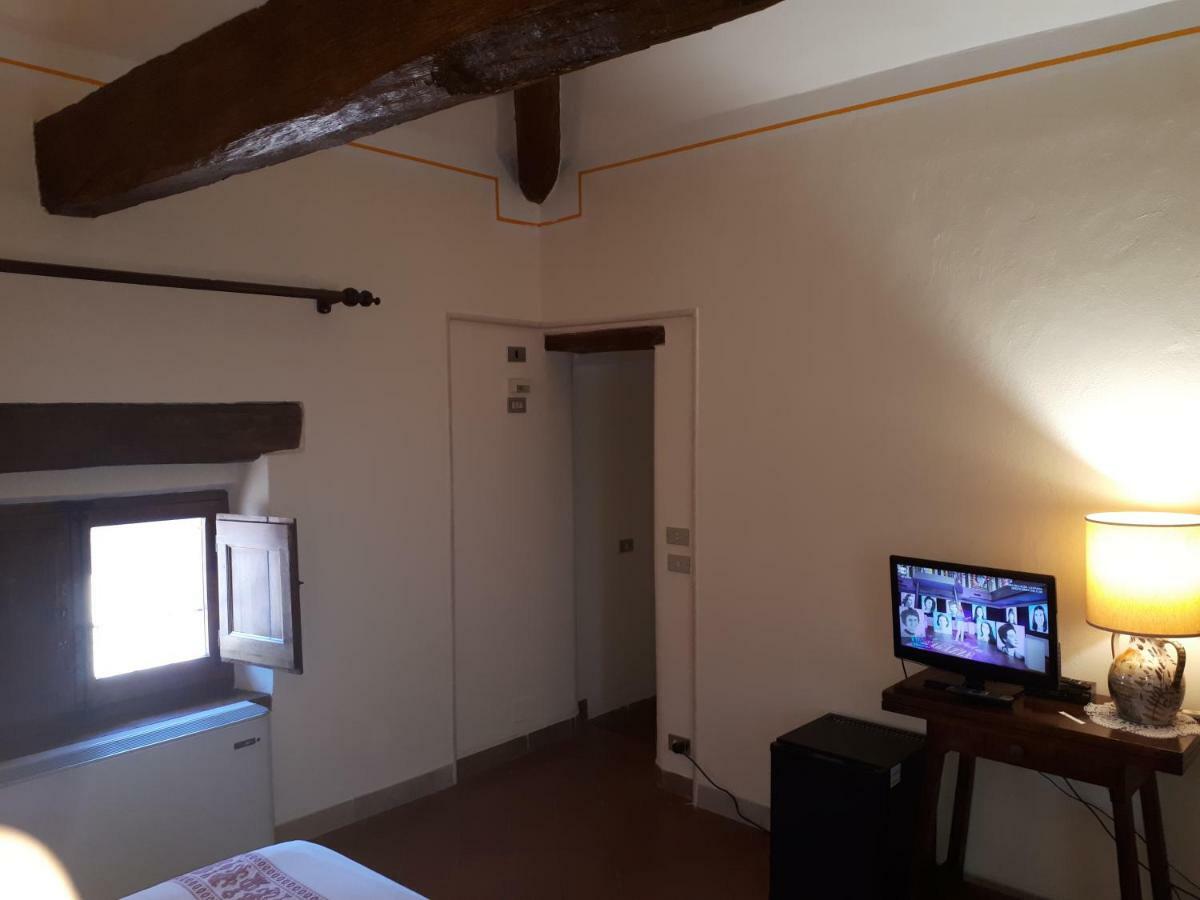 Lo Spedalicchio Hotel Bastia Umbra Exterior foto
